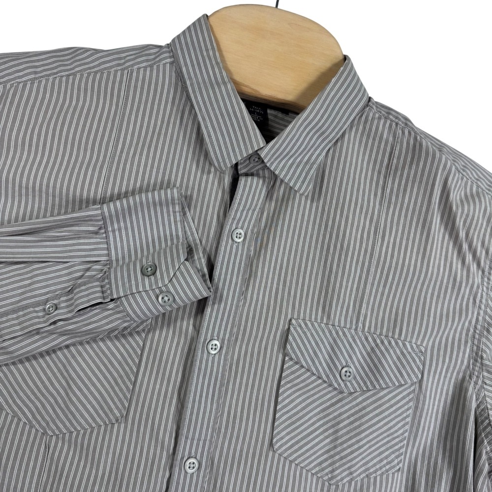 Banana Republic  Mens L Tall Gray Pinstripe Button Down Shirt Long Sleeve Pocket